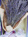 Hộp Hoa Lavender cao cấp kèm túi thơm ( 160 cành) 3